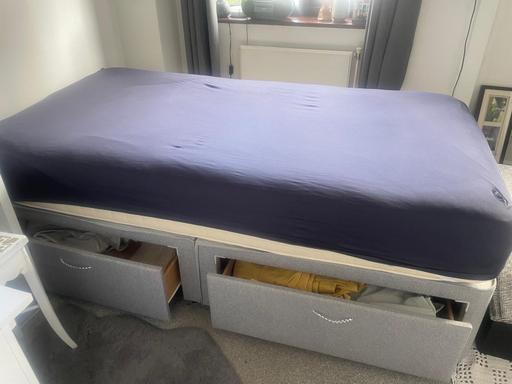 Buy & Sell Alperton North West London - Photos for Complete Bed with Mattress & 2X Draw Frame