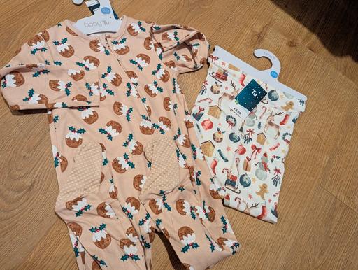 Buy & Sell Weoley Castle Birmingham - Photos for NEW 18-24 months TU baby girls xmas bundle