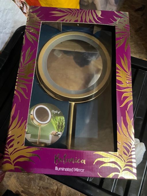 Buy & Sell Romford Havering - Photos for Illuminated mirror
