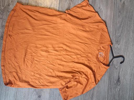 Buy & Sell Leigh Wigan - Photos for mens medium dri fit