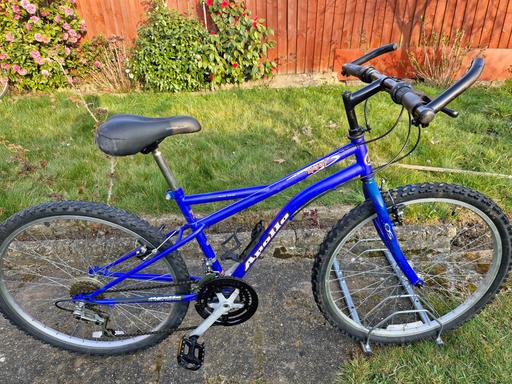 Buy & Sell Stockley Park Hillingdon - Photos for BOYS APOLLO BIKE BICYCLE