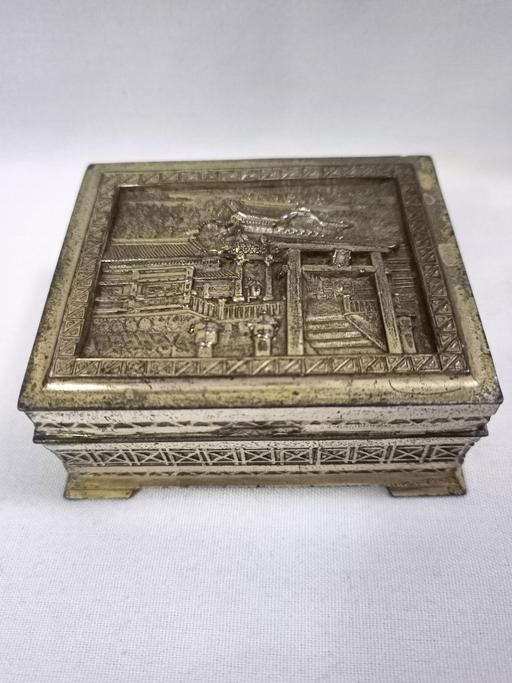 Buy & Sell Hall Green Birmingham - Photos for VINTAGE JAPANESE PAGODA TRINKET BOX 1940s.