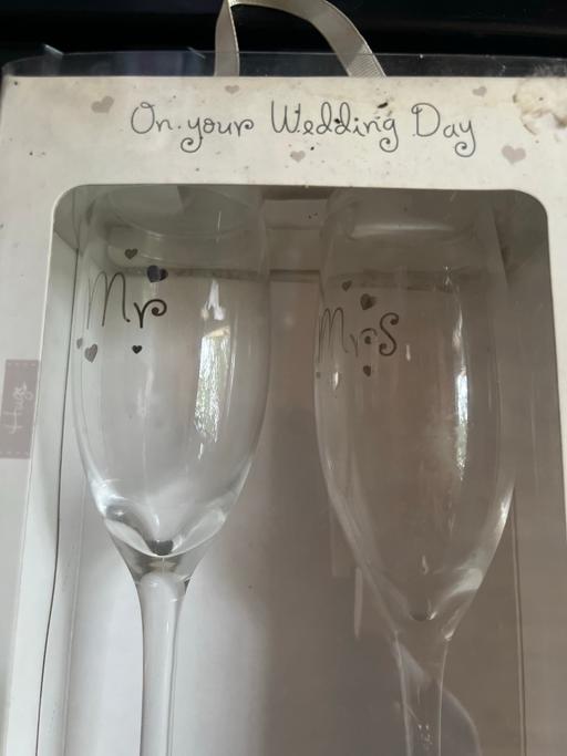Buy & Sell Becontree Heath East London - Photos for Mr & Mrs champagne flutes