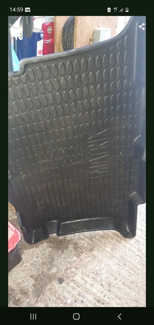 Vehicles Gornal Wood Dudley - Photos for Vauxhall Matrix Boot Liner , Good Condition,