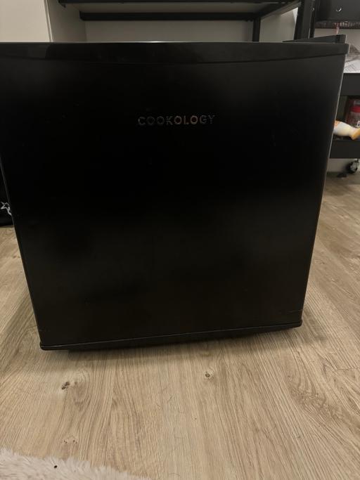 Buy & Sell Deritend Birmingham - Photos for Mini fridge. 