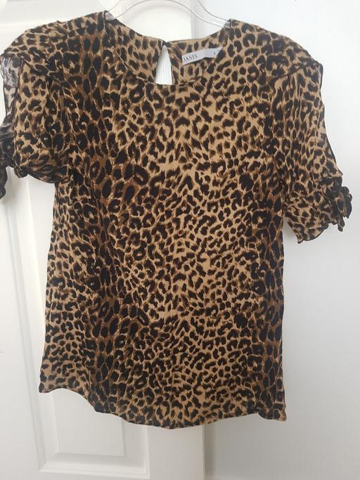 Buy & Sell Blakenhall Wolverhampton - Photos for Oasis leopard print top