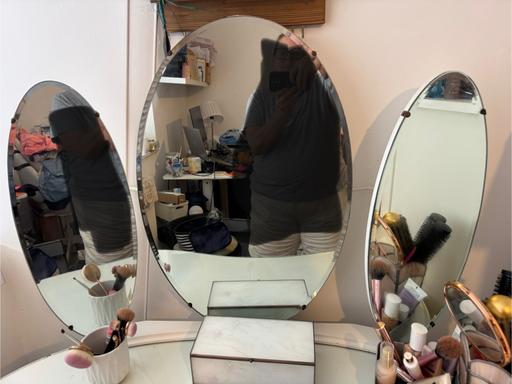 Buy & Sell Worplesdon Hill Woking - Photos for Vintage dressing table