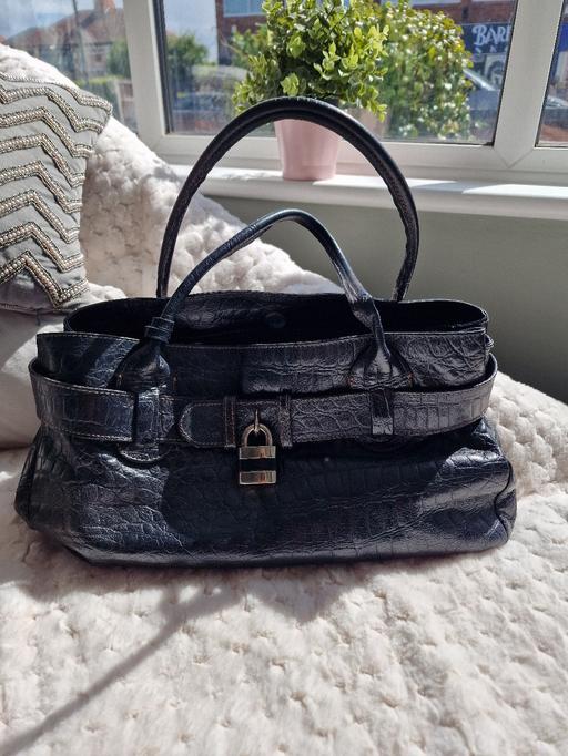 Buy & Sell Liverpool Knowsley - Photos for Russell & Bromley black leather handbag
