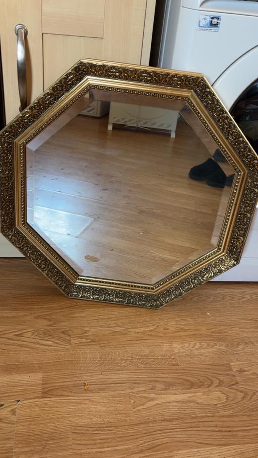 Buy & Sell Stoneycroft Liverpool - Photos for Vintage brass mirror