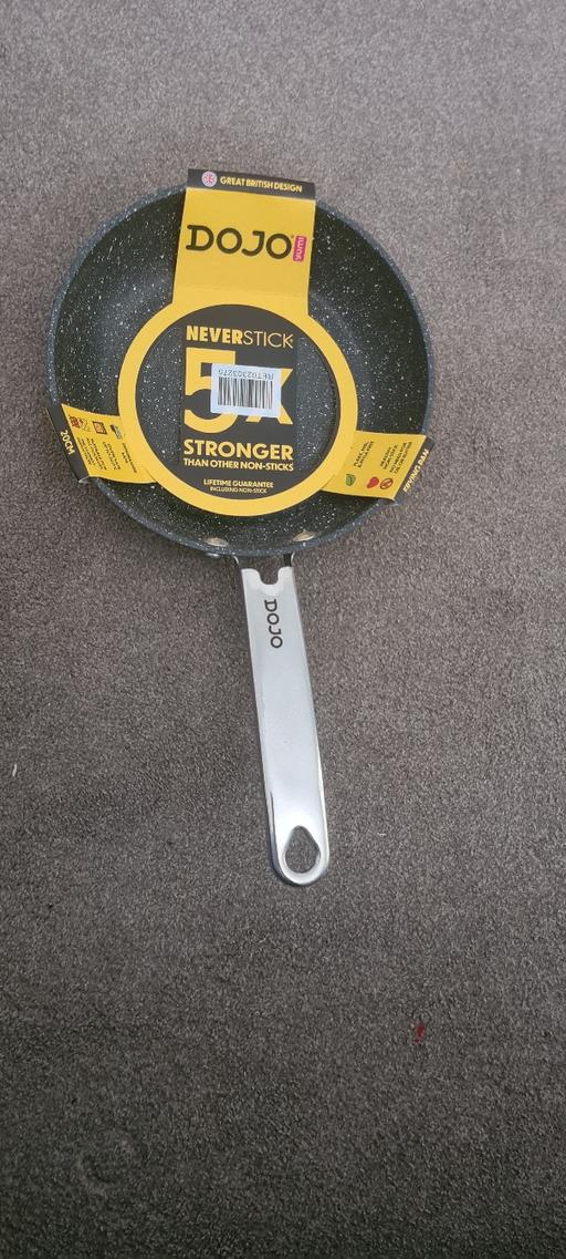 Buy & Sell Heath Town Wolverhampton - Photos for DOJO NEVERSTICK 5X STRONGER