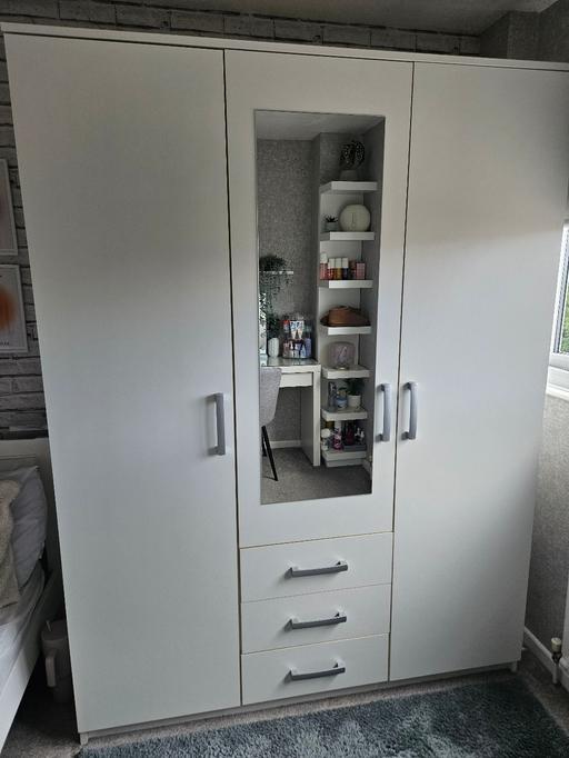 Buy & Sell Church Aston Telford and Wrekin - Photos for white vellerup wardrobe