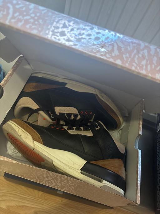Buy & Sell Walworth South East London - Photos for Jordan 1