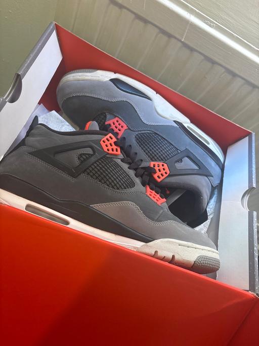 Buy & Sell Walworth South East London - Photos for Jordan 4