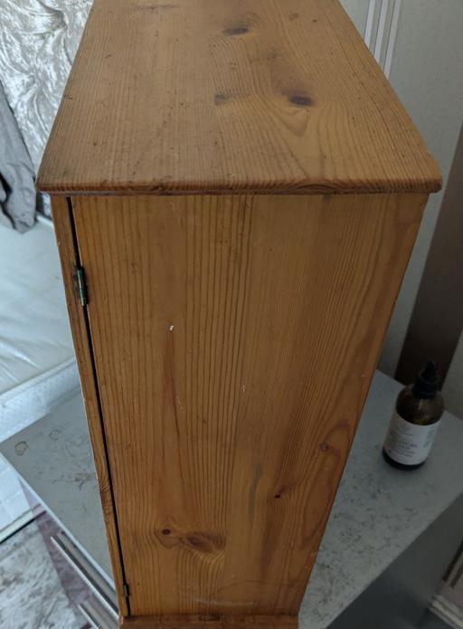 Buy & Sell Lambeth South East London - Photos for small cupboard.