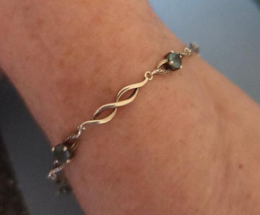 Buy & Sell Westgate-on-Sea Thanet - Photos for TOPAZ & DIAMOND BRACELET