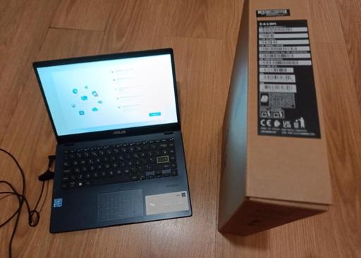 Buy & Sell Peckham South East London - Photos for Asus laptop