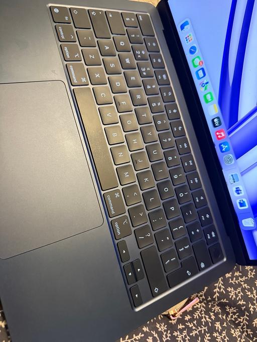 Buy & Sell Llanelli Carmarthenshire - Wales - Photos for Apple MacBook Air 2024 midnight blue