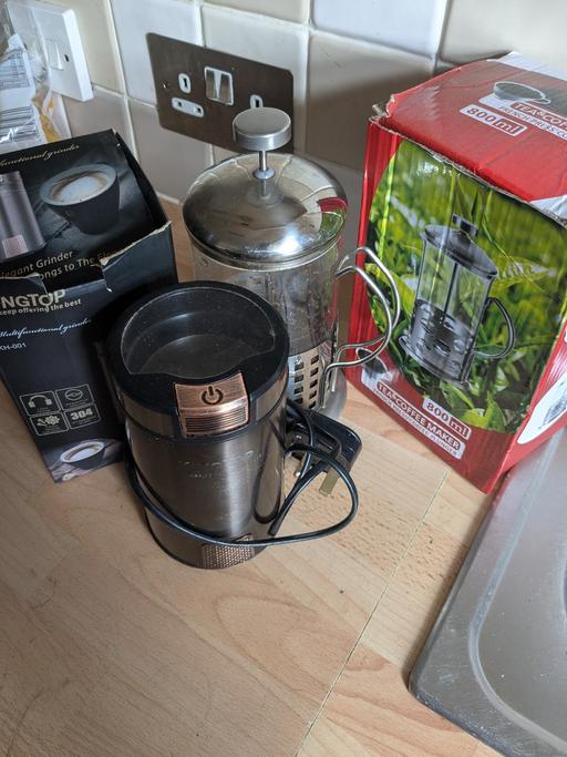 Buy & Sell Lambeth South East London - Photos for electric coffee grinder & French press