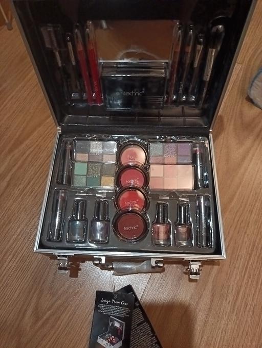 Buy & Sell Peckham South East London - Photos for make up box