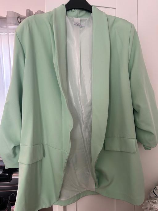 Buy & Sell Croxteth Liverpool - Photos for Green blazer