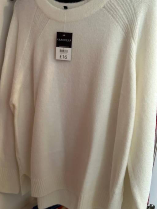 Buy & Sell Gilmoss Industrial Estate Liverpool - Photos for Thin wooden jumper