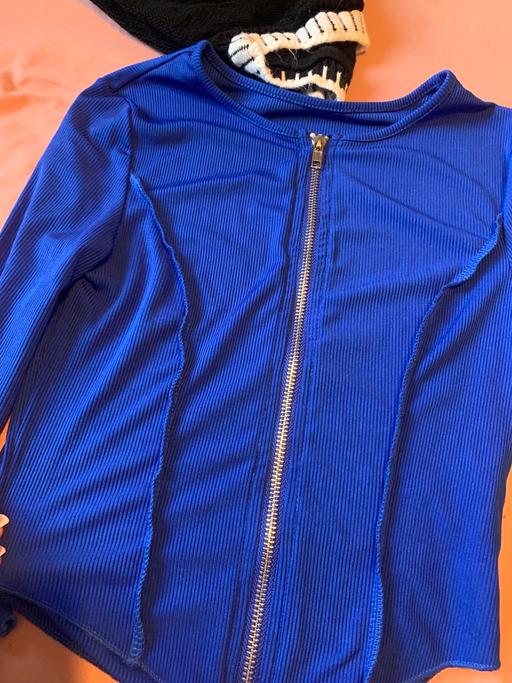 Buy & Sell Netherley Liverpool - Photos for Blue long sleeve comfortable top