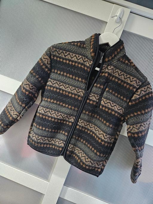 Buy & Sell Runcorn Halton - Photos for Age 8 OLD NAVY fleece jacket