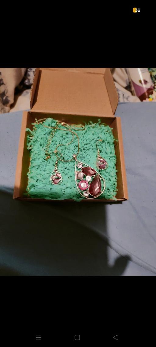 Buy & Sell Ponthenry Carmarthenshire - Wales - Photos for Necklace and earrings set