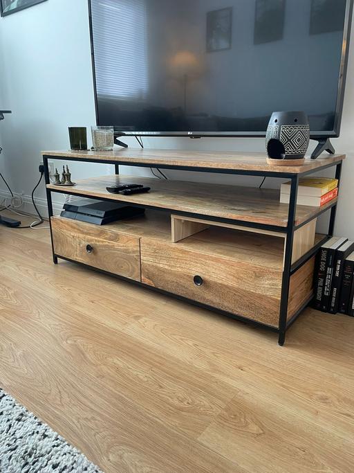 Buy & Sell Westferry East London - Photos for Casa Bella Industrial Mango Medium TV Unit