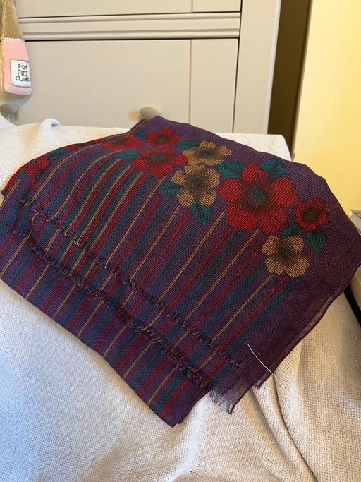 Buy & Sell Hetton-Le-Hole Sunderland - Photos for Womens Scarf ( New )