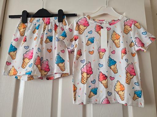 Buy & Sell Blackpool Town Centre Blackpool - Photos for Girls short pyjamas age 6 yrs BNWT