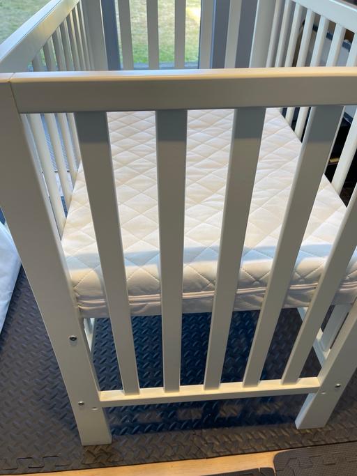 Buy & Sell East Wickham South East London - Photos for Mamas & Papas petit cot and mattress