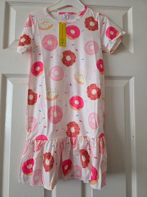 Buy & Sell Blackpool Town Centre Blackpool - Photos for Do-nut nightdress age 6 yrs BNWT