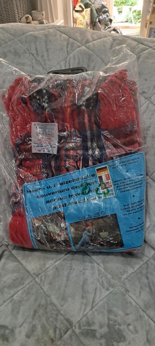 Buy & Sell Sutton Coldfield Birmingham - Photos for Acrylique blanket