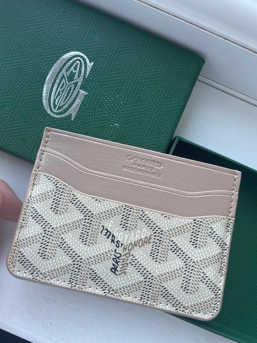 Buy & Sell Old Catton Norwich - Photos for Goyard wallet cream colour