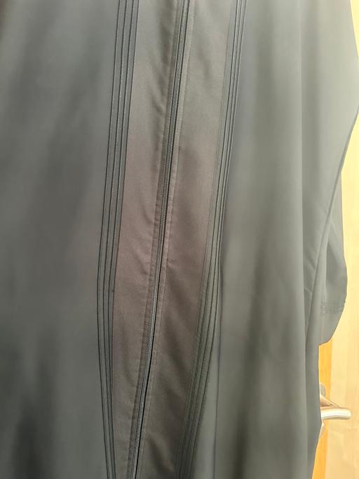Buy & Sell Leicester Leicestershire - Photos for Size 56
