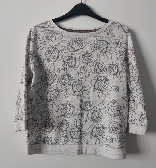 Buy & Sell Saint Marks Cheltenham - Photos for Grey Floral 3/4 length Sleeve Jumper