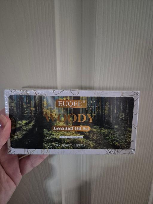 Buy & Sell Crumpsall Manchester - Photos for new Woody 6pk Essential Oils