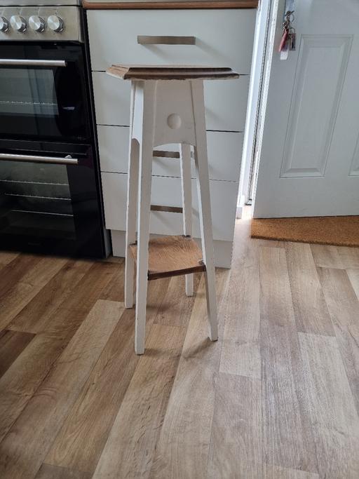 Buy & Sell Whitcliffe Kirklees - Photos for plant stand
