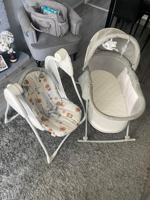 Buy & Sell Moxley Walsall - Photos for Travel Cot & Baby Swing