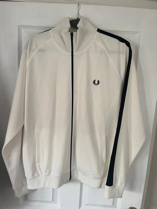 Buy & Sell Scone Perth and Kinross - Photos for Fred Perry track top
