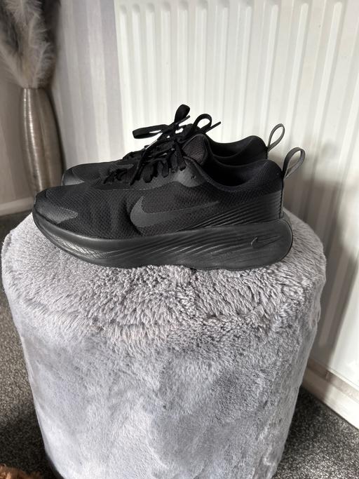 Buy & Sell Whiston Knowsley - Photos for Ladies Nike trainers size 7 worn once