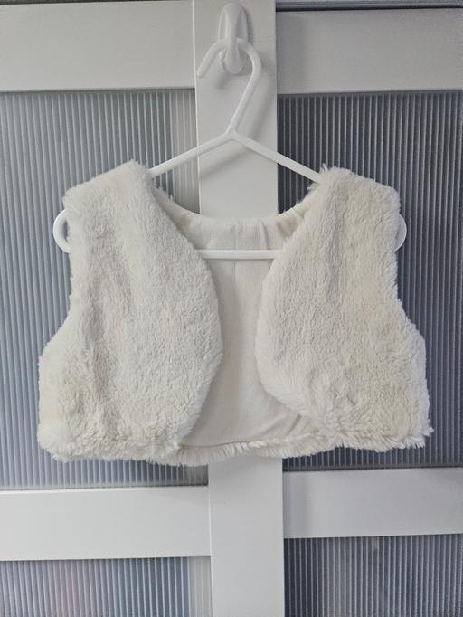 Buy & Sell Halton Brook Halton - Photos for Age 3-4 MATALAN fluffy gilet cardigan