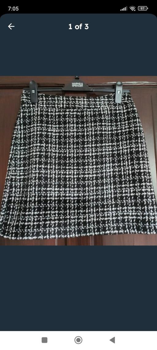 Buy & Sell Orrell Park Liverpool - Photos for PAPAYA SKIRT SIZE 10