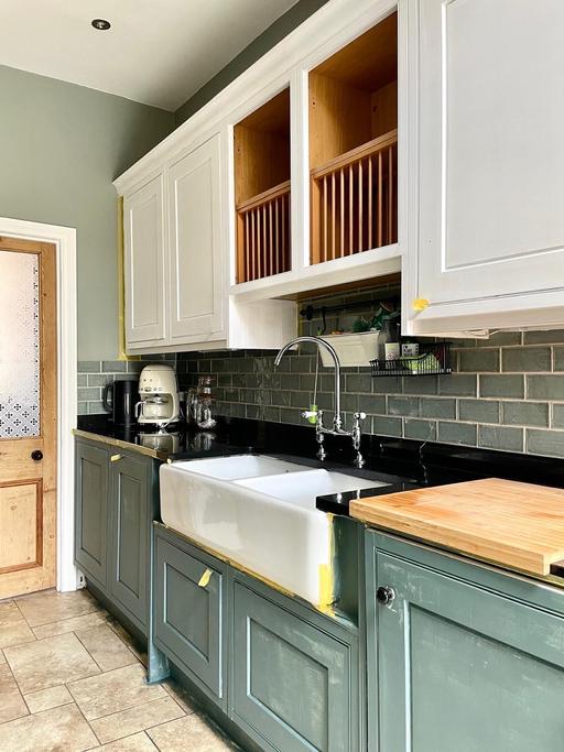 Buy & Sell Greenwich South East London - Photos for Double Belfast sink white ceramic