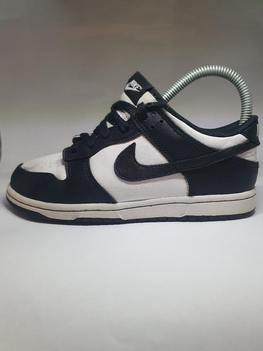 Buy & Sell Netherton Dudley - Photos for Nike Panda Dunks Black/White UK2. 5