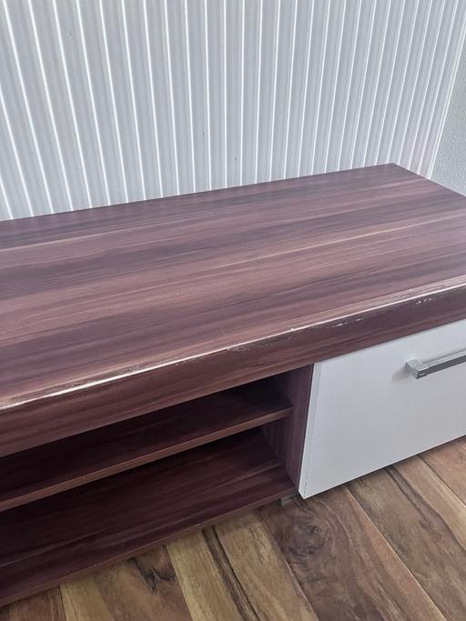 Buy & Sell Newham East London - Photos for Tv stand