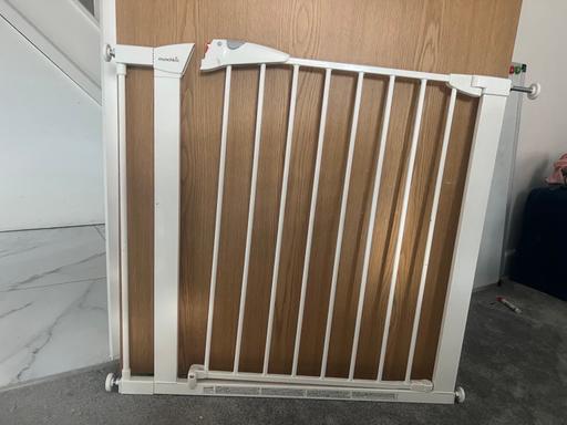 Buy & Sell Newhall Harlow - Photos for Stair gate