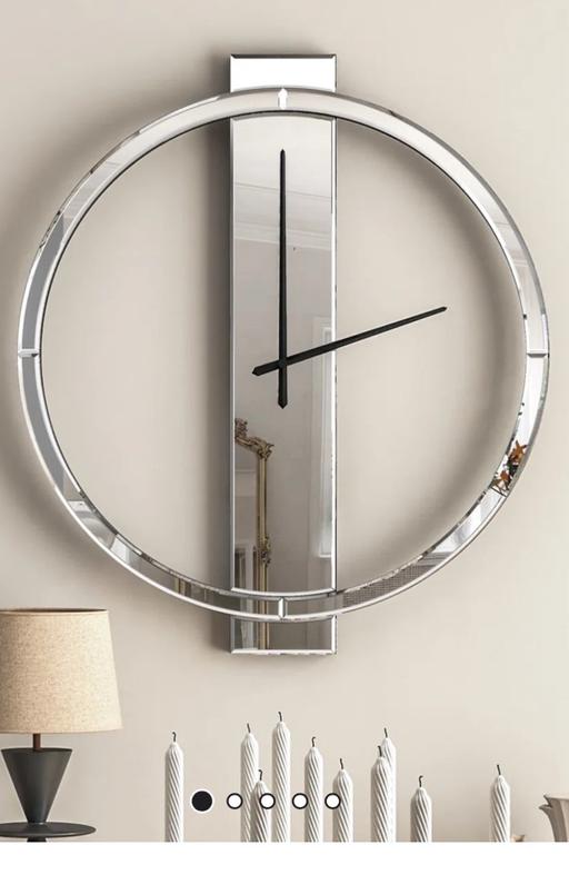 Buy & Sell Tividale Sandwell - Photos for Mirror clock 80cm