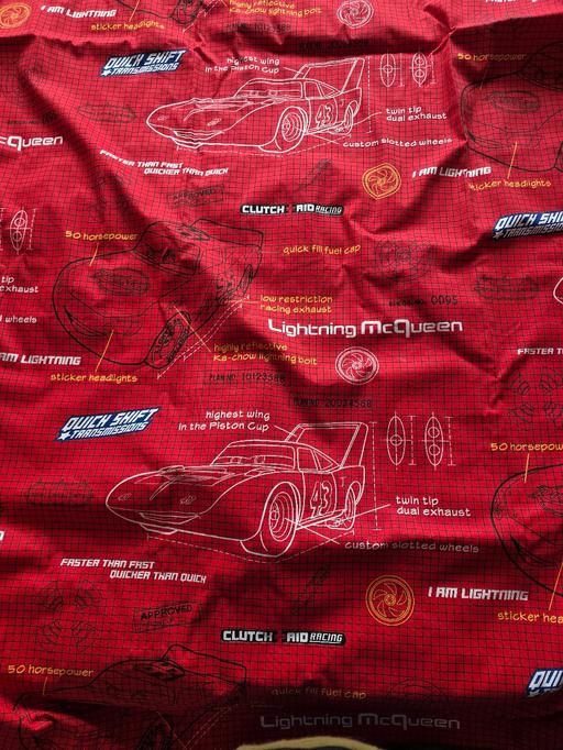 Buy & Sell Street Somerset - Photos for 54 inch drop Lightning McQueen curtains